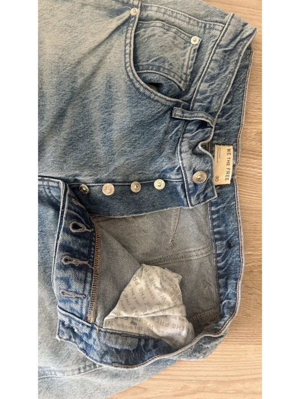 Free People We The Free Good Luck Mid-Rise Barrel Jeans Size 30 Blue distressed